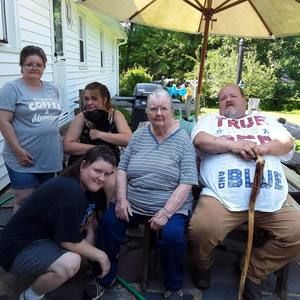 Meet your Posher, Carolyn